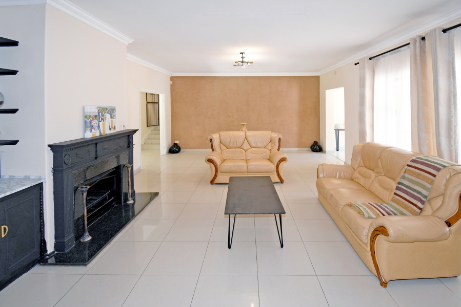 4 Bedroom Property for Sale in Bryanston Gauteng