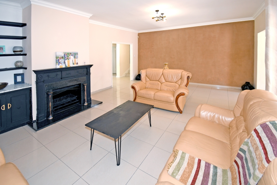 4 Bedroom Property for Sale in Bryanston Gauteng