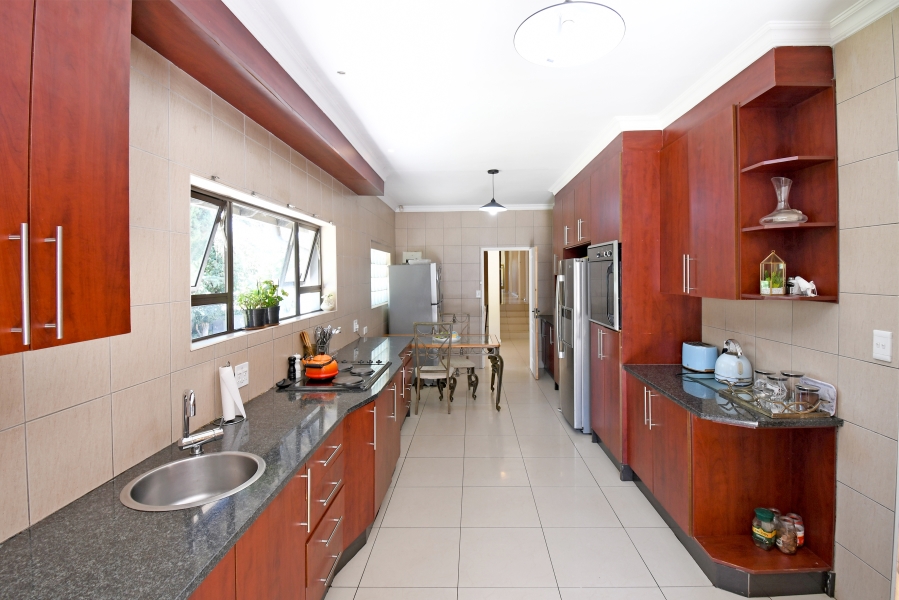 4 Bedroom Property for Sale in Bryanston Gauteng