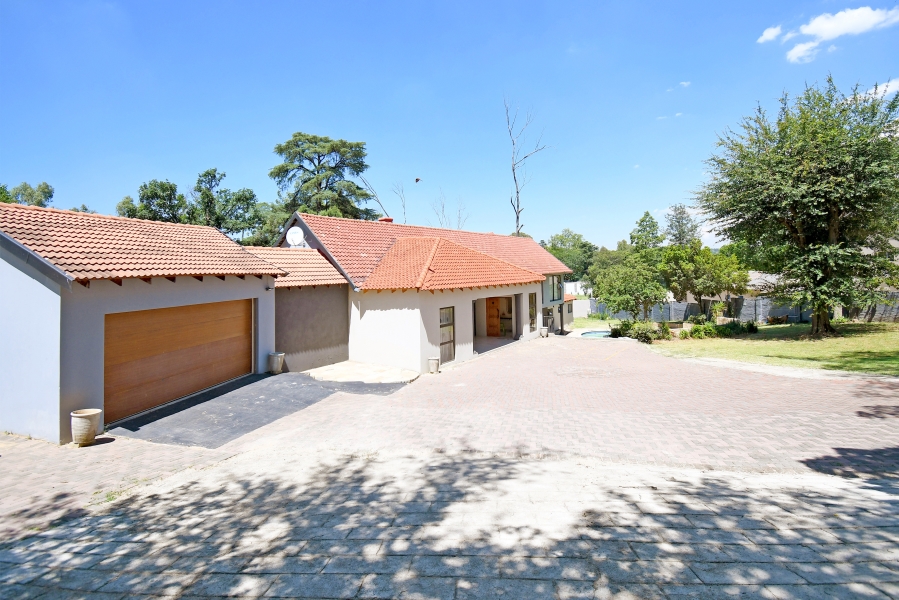 4 Bedroom Property for Sale in Bryanston Gauteng