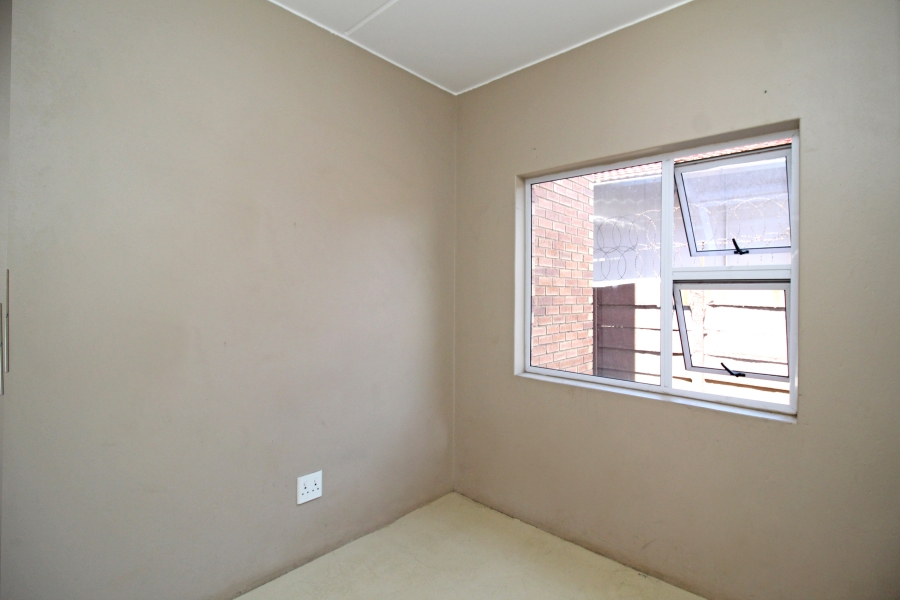 1 Bedroom Property for Sale in Kempton Park Ext 1 Gauteng