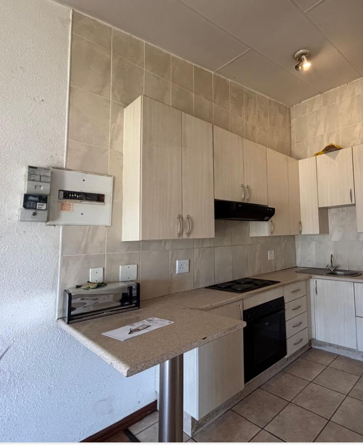 2 Bedroom Property for Sale in Ridgeway Gauteng