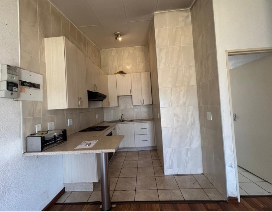 2 Bedroom Property for Sale in Ridgeway Gauteng