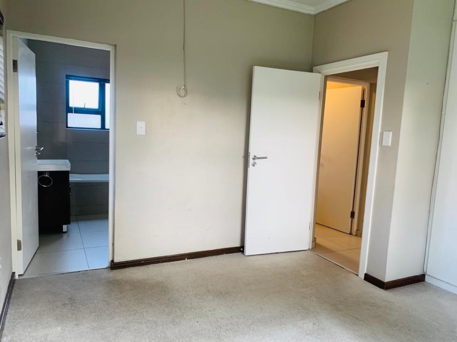 3 Bedroom Property for Sale in Fourways Gauteng