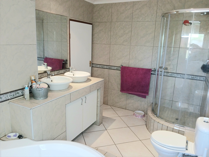 4 Bedroom Property for Sale in Montana Park Gauteng