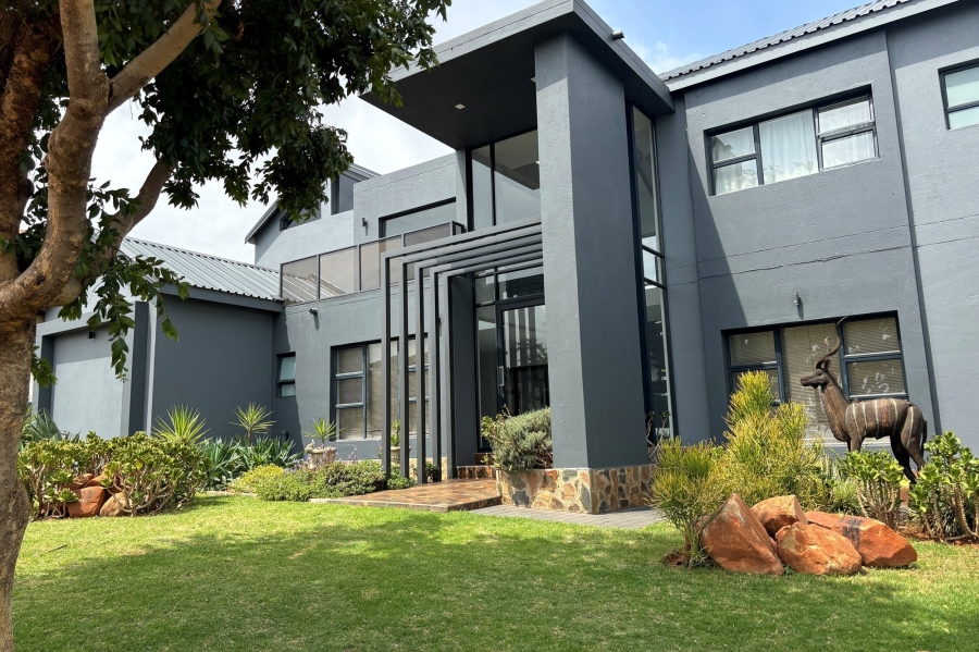 6 Bedroom Property for Sale in The Hills Game Reserve Estate Gauteng