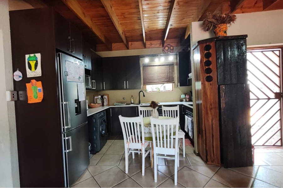 2 Bedroom Property for Sale in Sharonlea Gauteng