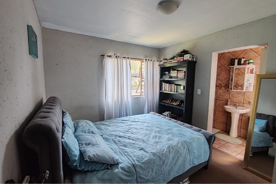 2 Bedroom Property for Sale in Sharonlea Gauteng