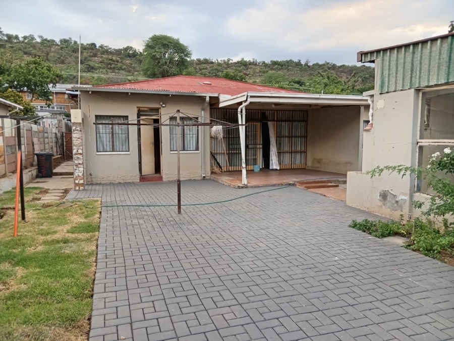 5 Bedroom Property for Sale in Capital Park Gauteng