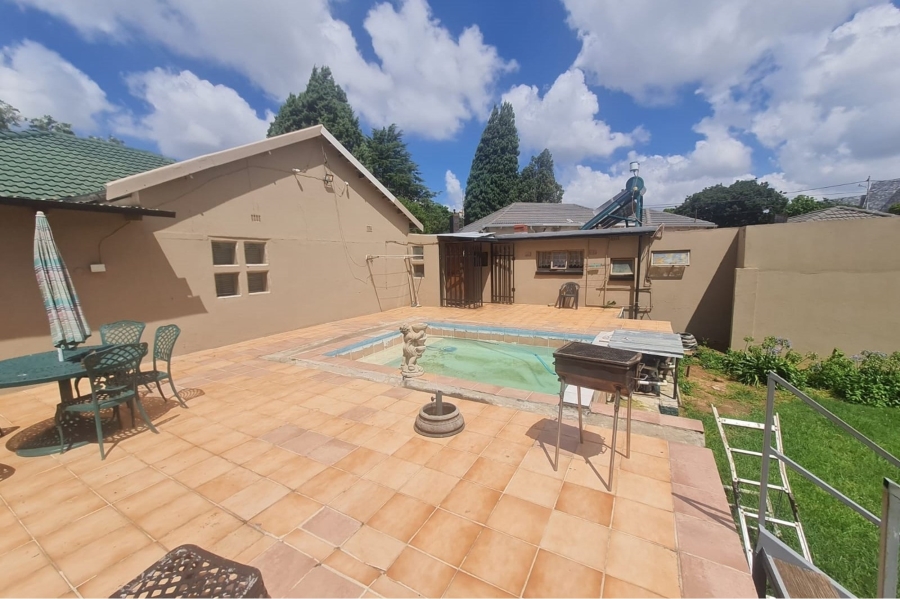 2 Bedroom Property for Sale in Horison Gauteng