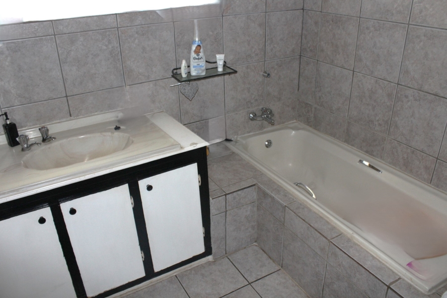 2 Bedroom Property for Sale in Horison Gauteng