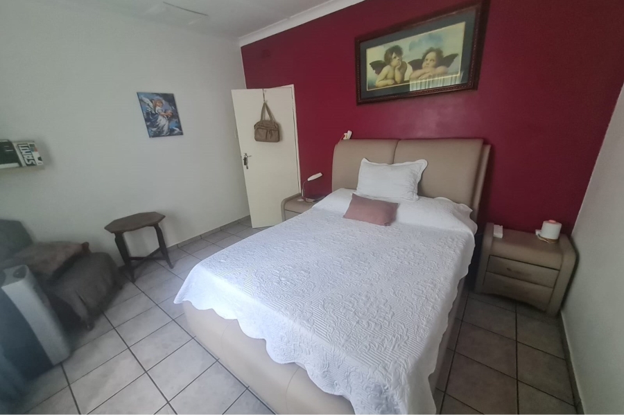 2 Bedroom Property for Sale in Horison Gauteng