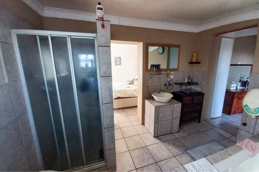 2 Bedroom Property for Sale in Horison Gauteng