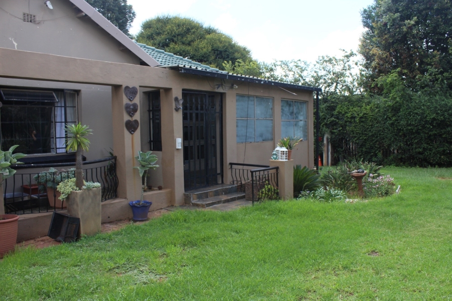 2 Bedroom Property for Sale in Horison Gauteng