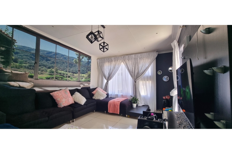 2 Bedroom Property for Sale in Mulbarton Gauteng