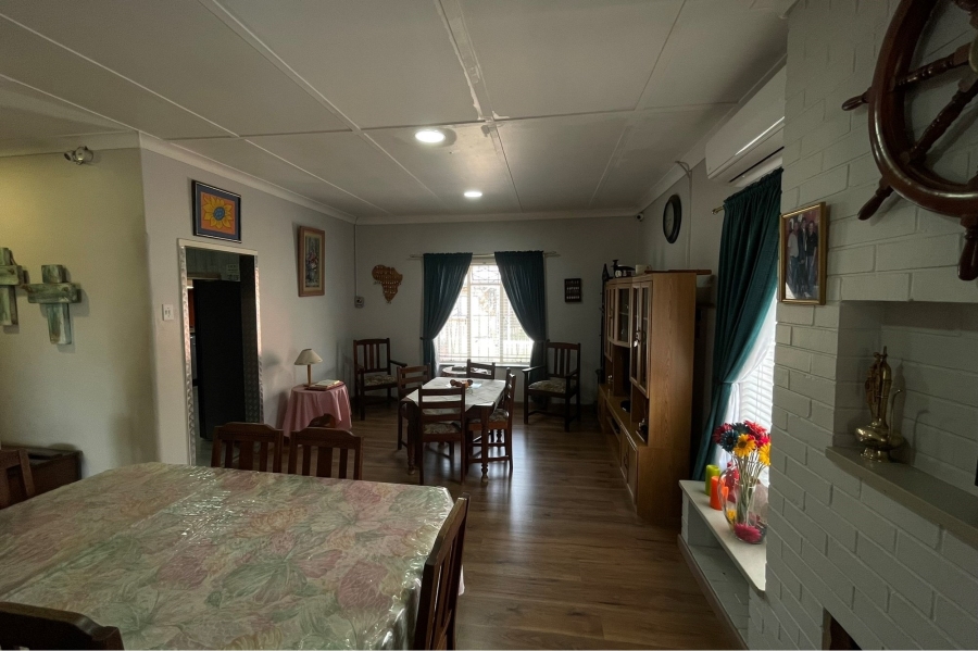 9 Bedroom Property for Sale in Selcourt Gauteng