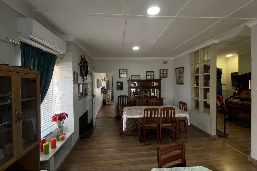 9 Bedroom Property for Sale in Selcourt Gauteng