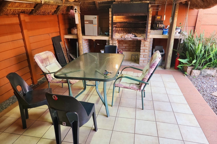 3 Bedroom Property for Sale in Valhalla Gauteng