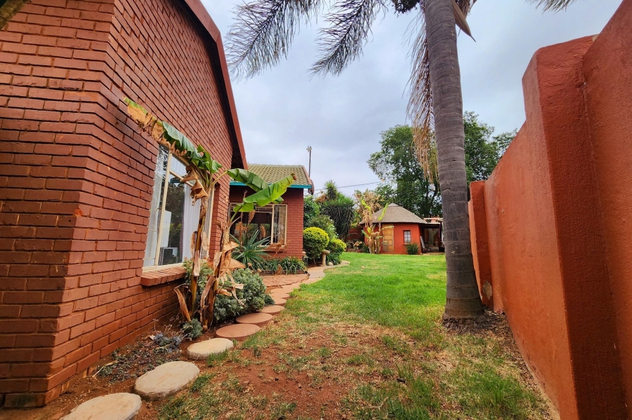3 Bedroom Property for Sale in Valhalla Gauteng