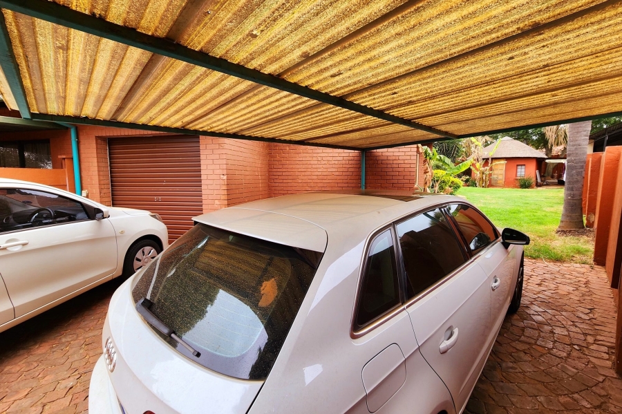 3 Bedroom Property for Sale in Valhalla Gauteng
