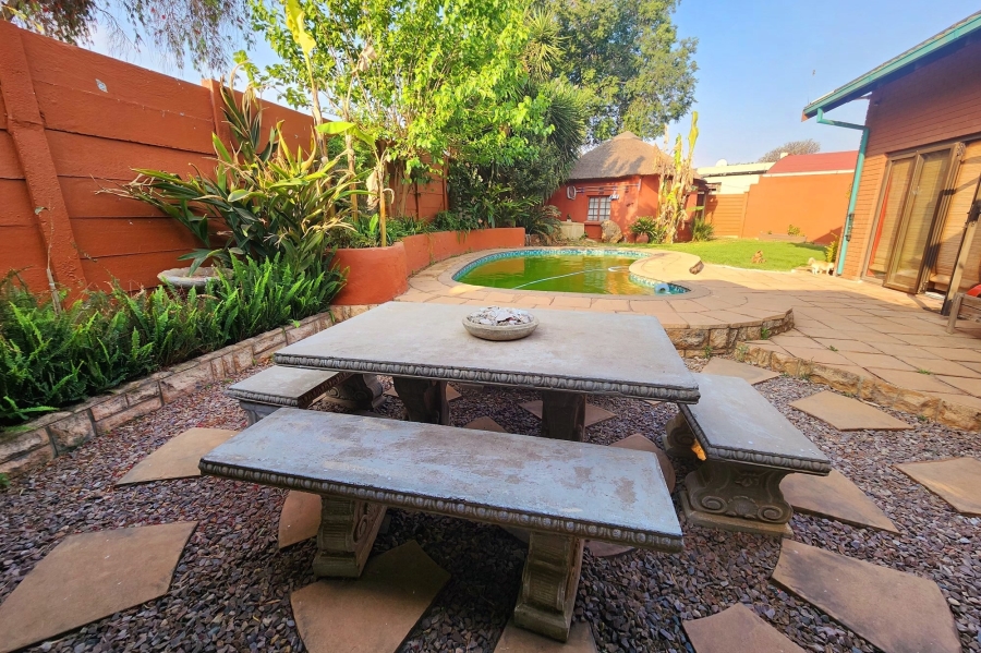 3 Bedroom Property for Sale in Valhalla Gauteng