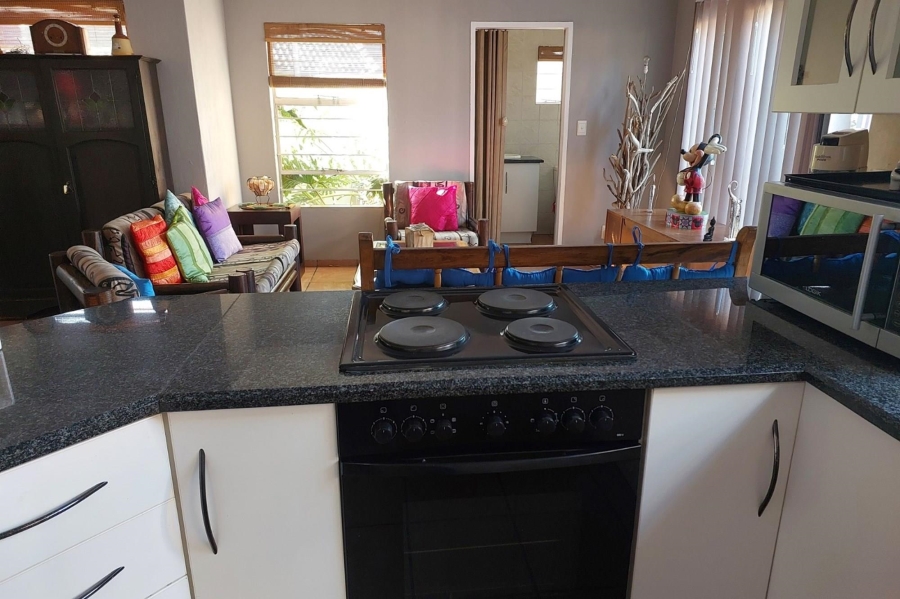 To Let 2 Bedroom Property for Rent in Freeway Park Gauteng