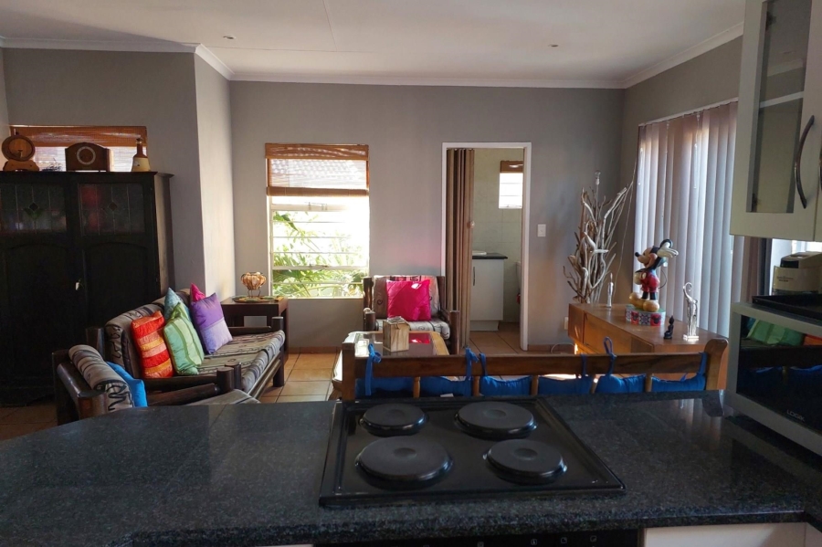 To Let 2 Bedroom Property for Rent in Freeway Park Gauteng