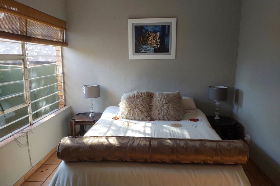 To Let 2 Bedroom Property for Rent in Freeway Park Gauteng