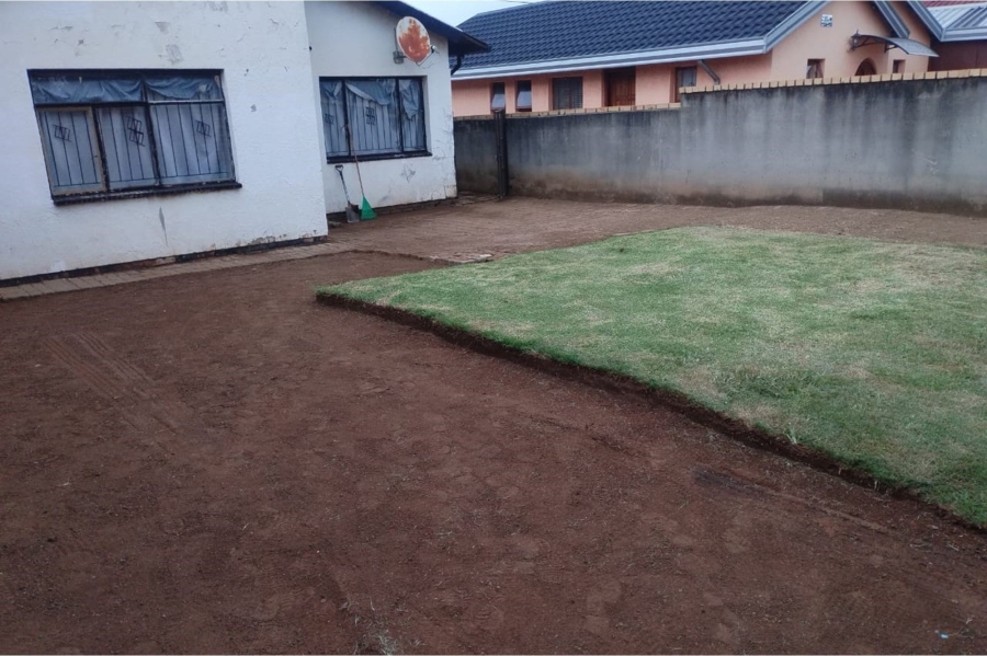 3 Bedroom Property for Sale in Mapetla Gauteng