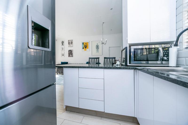 2 Bedroom Property for Sale in Broadacres Gauteng