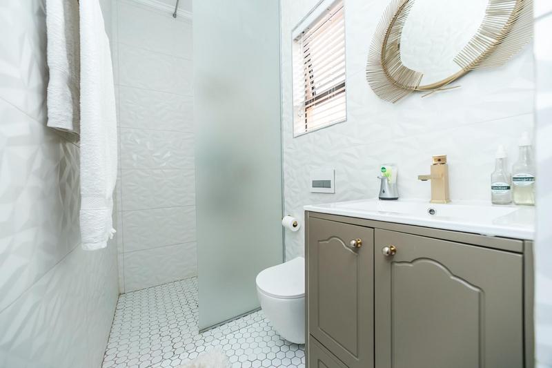 2 Bedroom Property for Sale in Broadacres Gauteng