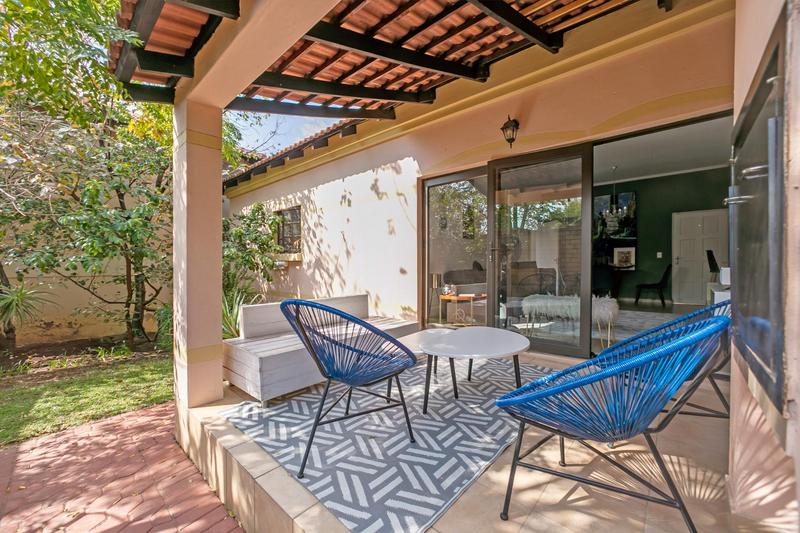 2 Bedroom Property for Sale in Broadacres Gauteng