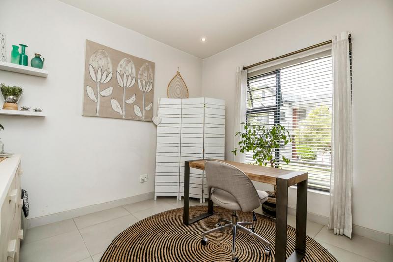 2 Bedroom Property for Sale in Broadacres Gauteng
