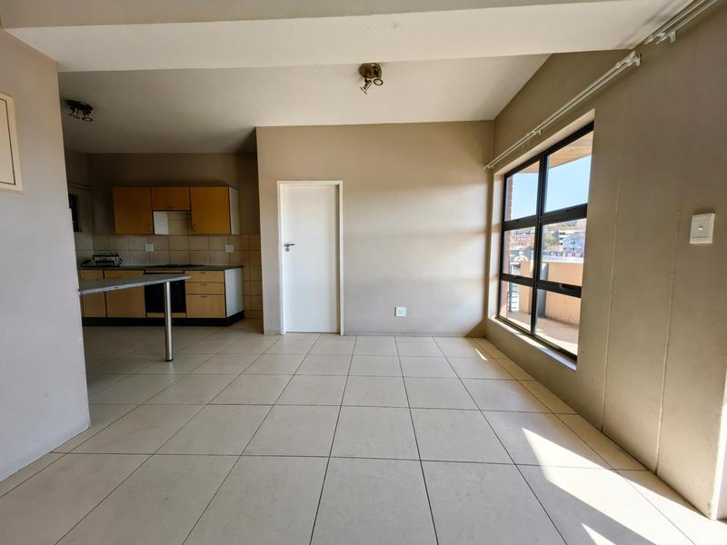 2 Bedroom Property for Sale in Braamfontein Gauteng