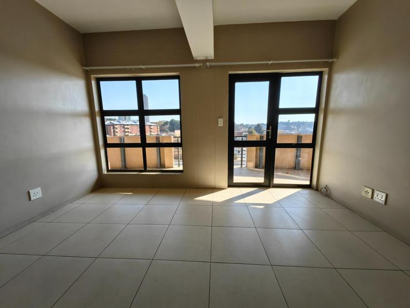 2 Bedroom Property for Sale in Braamfontein Gauteng