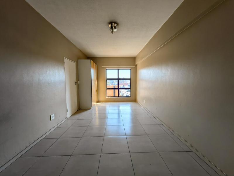 2 Bedroom Property for Sale in Braamfontein Gauteng
