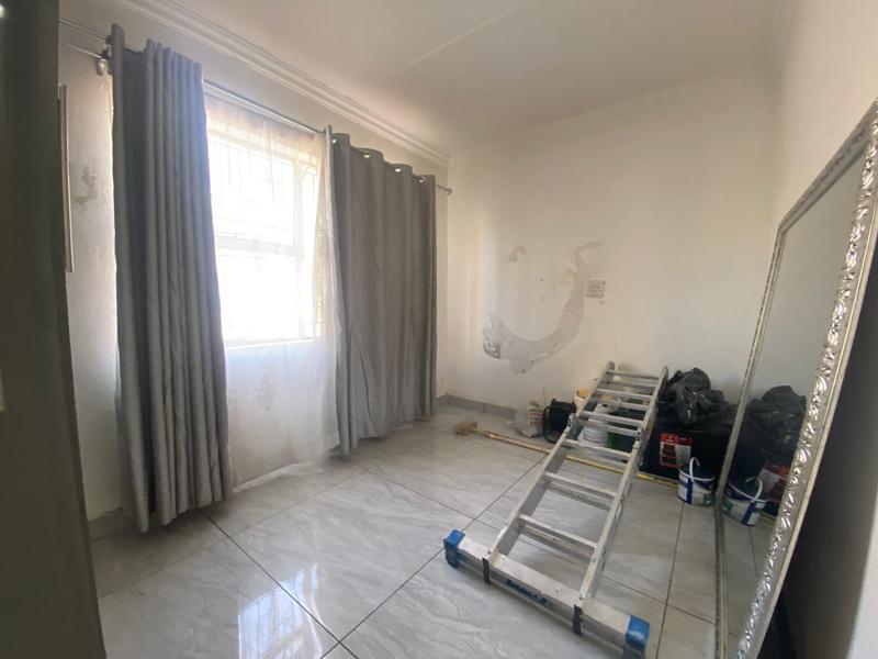 To Let 3 Bedroom Property for Rent in Vorna Valley Gauteng