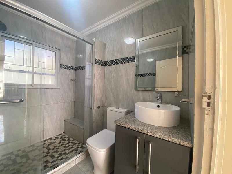 To Let 3 Bedroom Property for Rent in Vorna Valley Gauteng