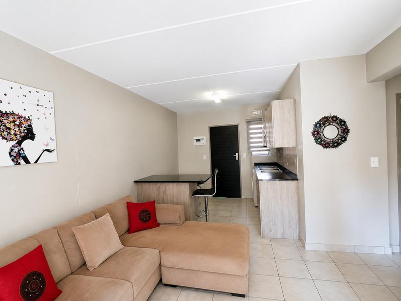 2 Bedroom Property for Sale in Heuweloord Gauteng