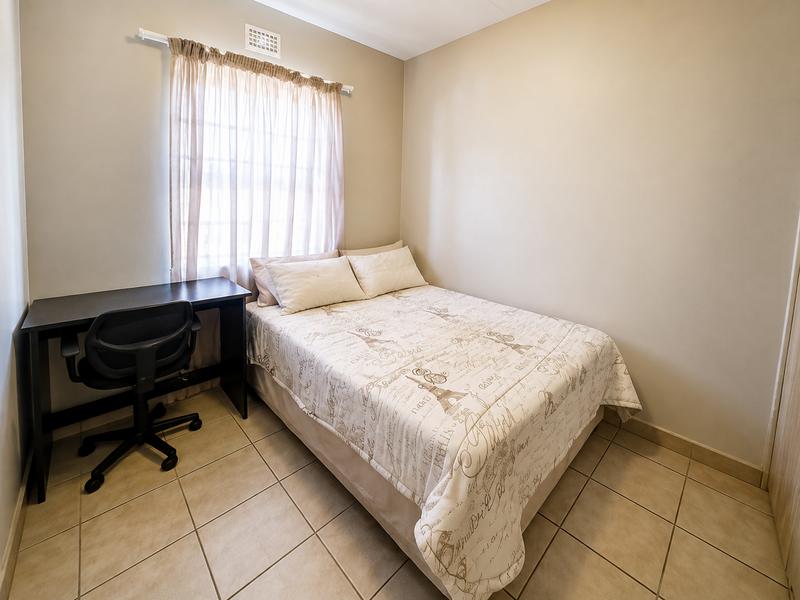 2 Bedroom Property for Sale in Heuweloord Gauteng