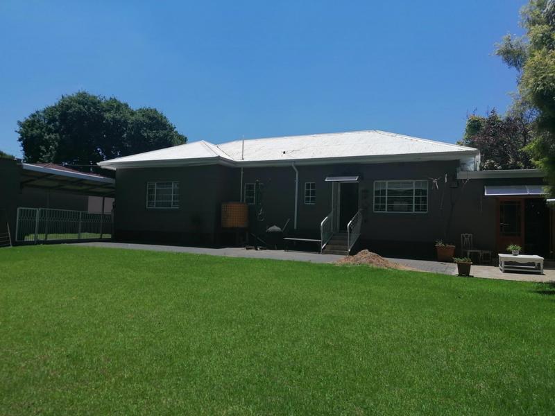 To Let 4 Bedroom Property for Rent in Dalview Gauteng