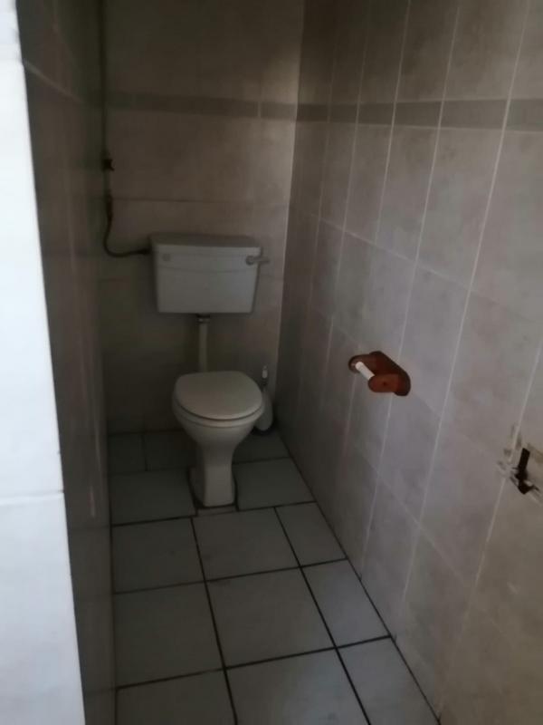 To Let 1 Bedroom Property for Rent in Strubenvale Gauteng