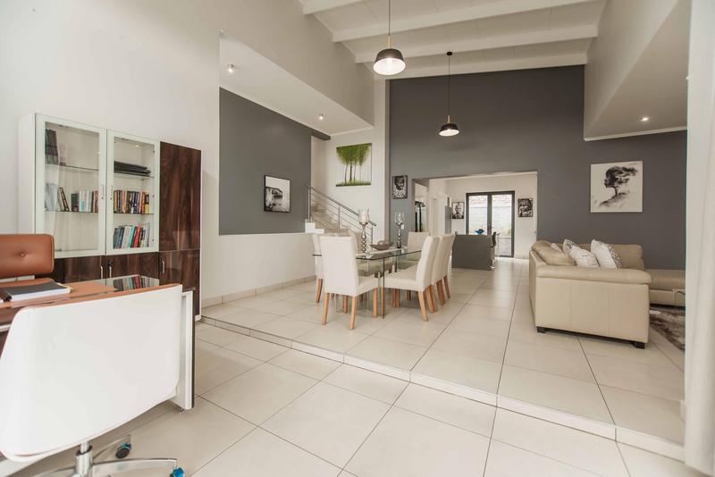 To Let 4 Bedroom Property for Rent in Copperleaf Estate Gauteng