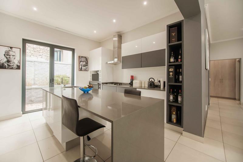 To Let 4 Bedroom Property for Rent in Copperleaf Estate Gauteng