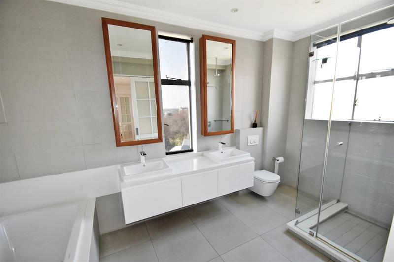 To Let 3 Bedroom Property for Rent in Fairways Gauteng