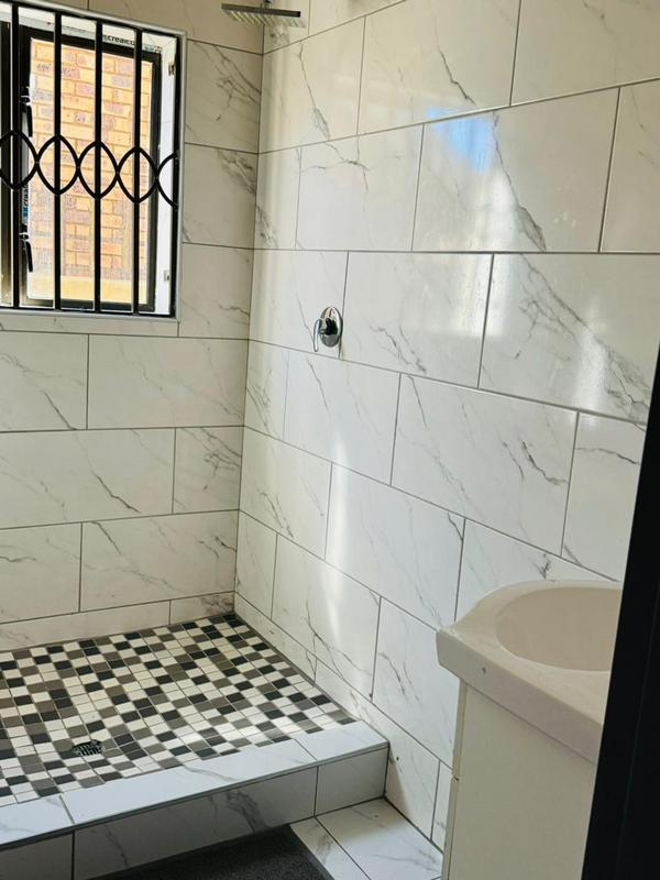 4 Bedroom Property for Sale in Vosloorus Gauteng