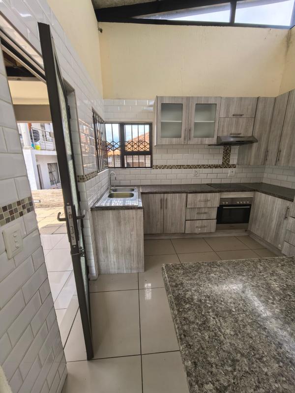 3 Bedroom Property for Sale in Olievenhoutbosch Gauteng
