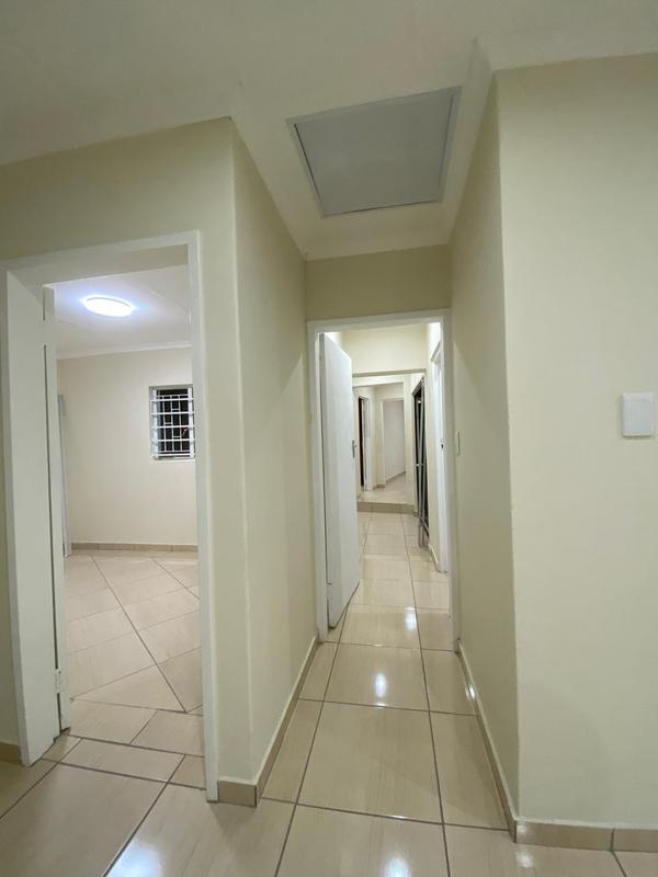 To Let 4 Bedroom Property for Rent in Edenvale Gauteng