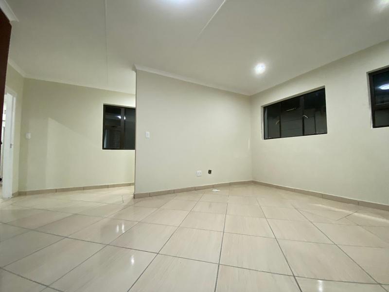 To Let 4 Bedroom Property for Rent in Edenvale Gauteng