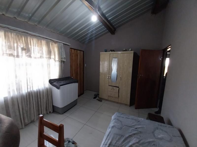 2 Bedroom Property for Sale in Soshanguve GG Gauteng